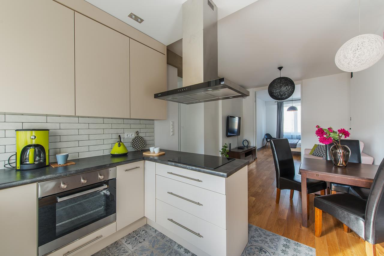 Chmielna 73 P&O Serviced Apartments Varsovia Exterior foto